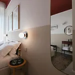Ca Bela - Certosa 3* ミラノ