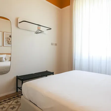 Ca Bela - Certosa Guest house